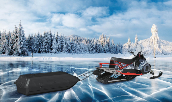 Сани PanZerBox 1700 с крышкой с обвязкой, полозьями и прицепным устройством